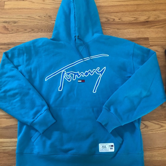 Lot of Two Tommy Hilfiger Size XL Tommy Jeans - Picture 2 of 5